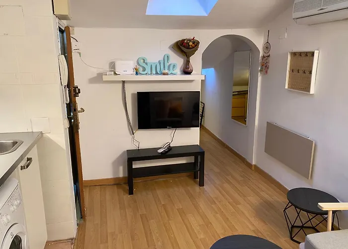 San Bernabé, apartamento para 2 en las Vistillas junto a metro Puerta de Toledo