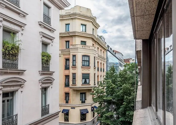 Best Location In The City Of Madrid! 166